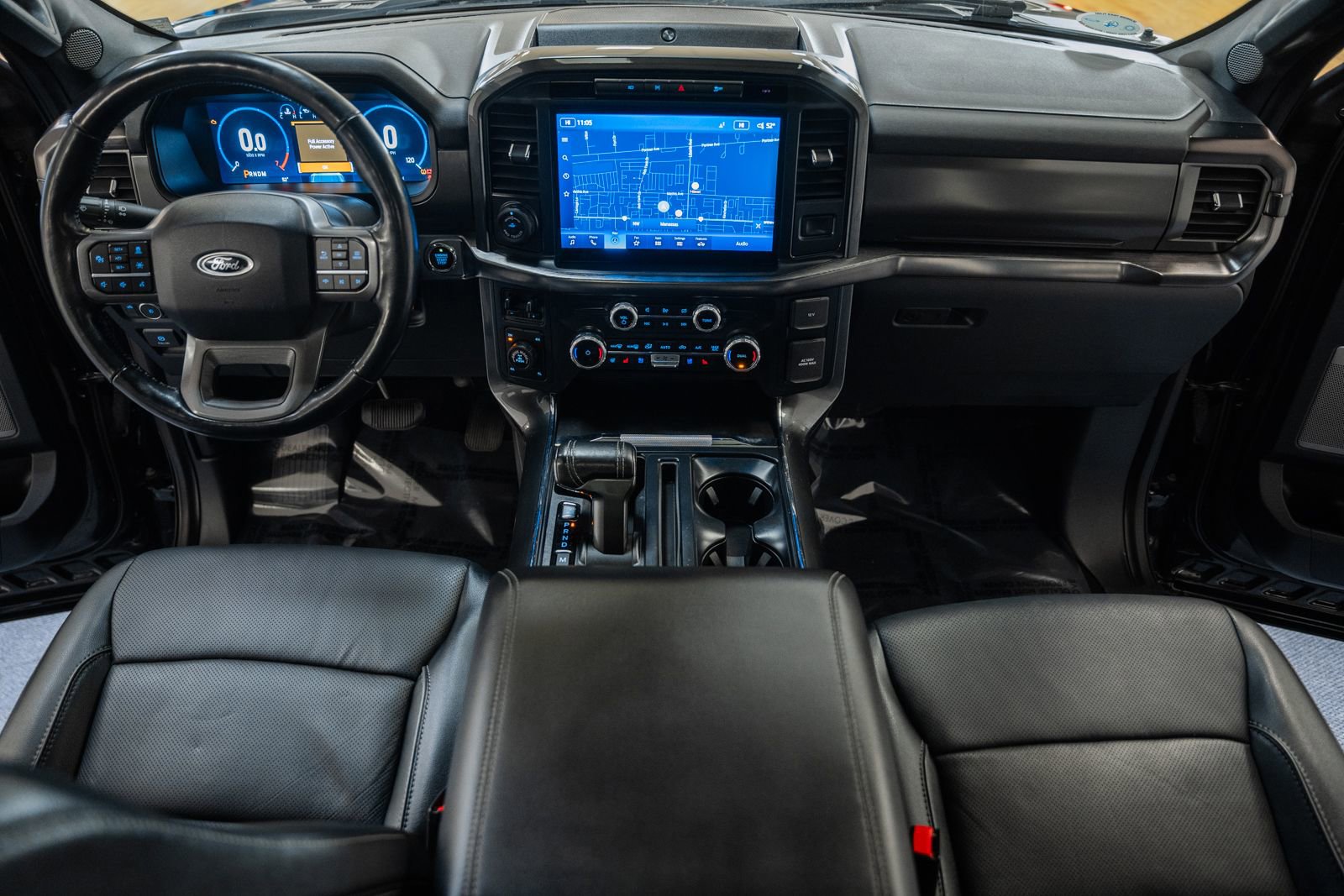 Certified 2022 Ford F150 Lariat w/ Equipment Group 502A High image 26