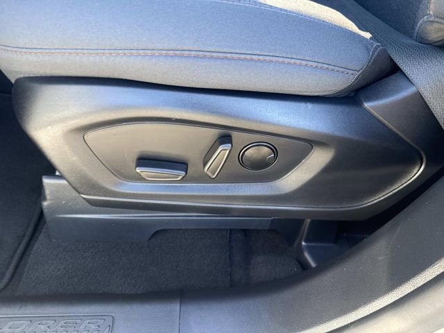 Certified 2025 Ford Explorer Active image 21