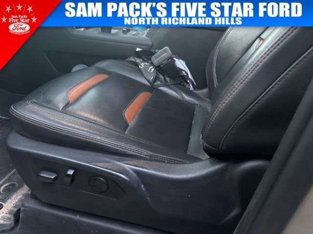 Used 2022 GMC Sierra 1500 AT4 w/ AT4 Preferred Package image 8