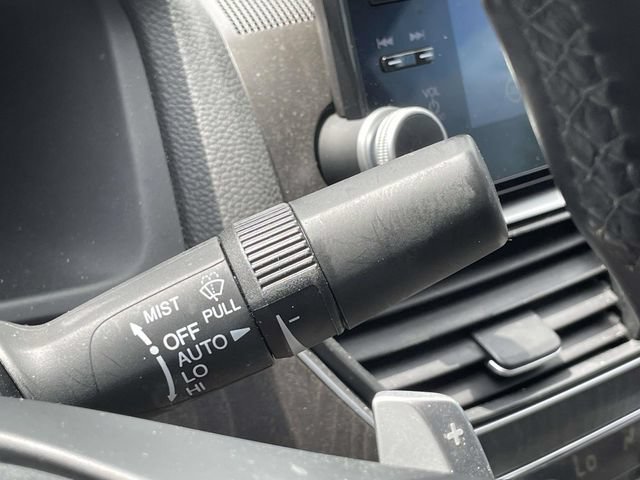 Used 2018 Honda Accord Touring image 31