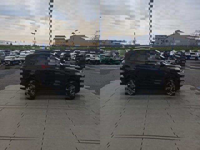 Certified 2025 Ford Escape ST-Line image 6