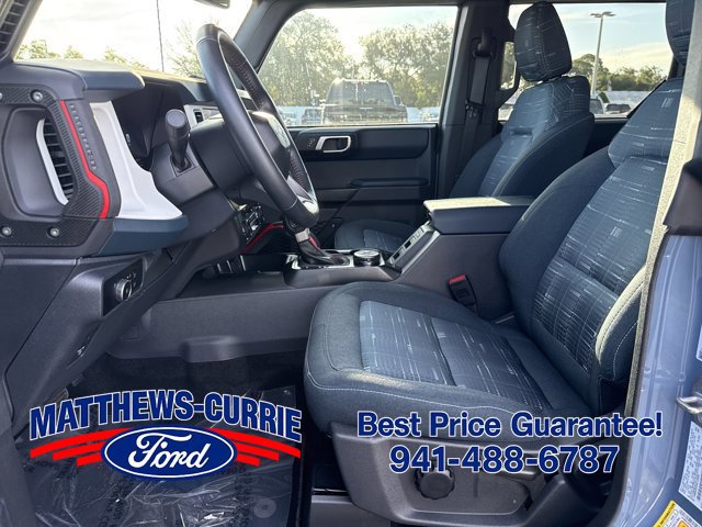 Certified 2025 Ford Bronco Heritage Edition AWD/4WD image 9