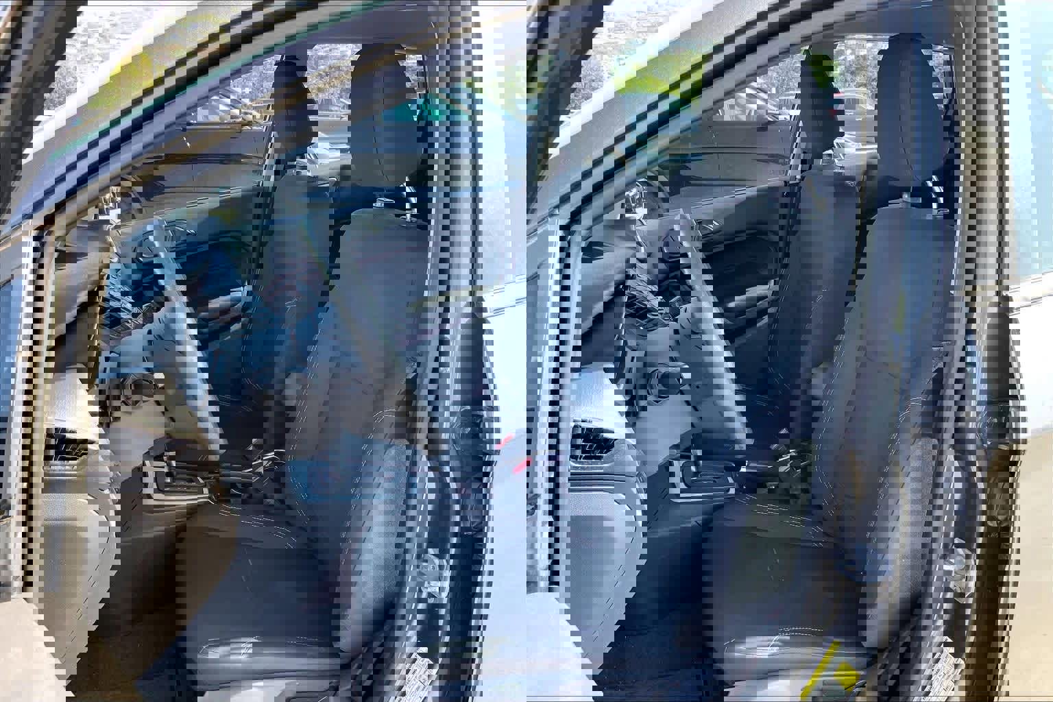 Certified 2017 Ford Fiesta SE image 11