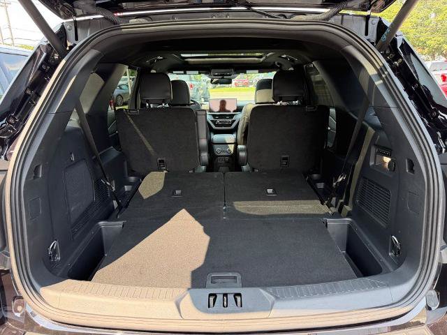 Certified 2025 Ford Explorer ST AWD/4WD image 6