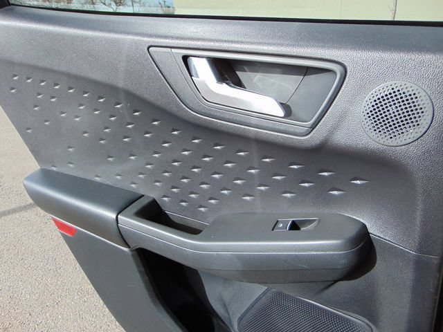 Certified 2020 Ford Escape Titanium AWD/4WD image 22