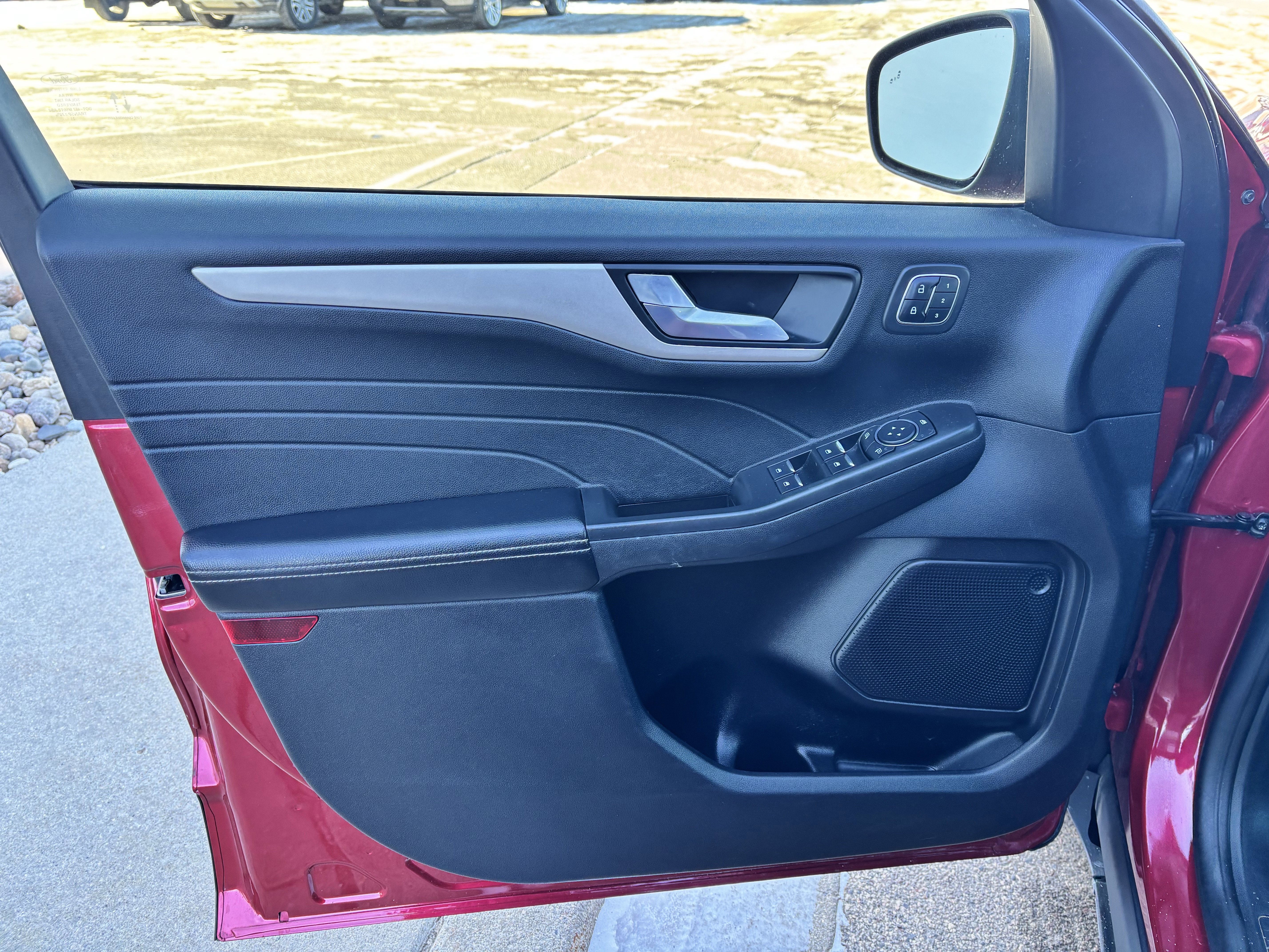 Certified 2021 Ford Escape SEL w/ Technology Package image 21