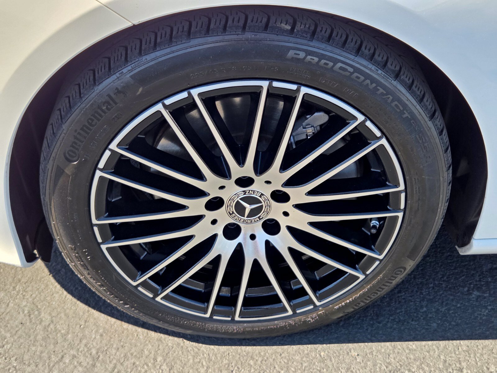 Used 2024 Mercedes-Benz C 300 4MATIC Sedan image 9