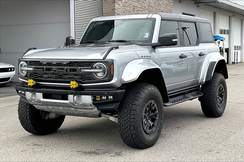 Certified 2024 Ford Bronco Raptor w/ Interior Carbon Fiber Pack 6 AWD/4WD image 3
