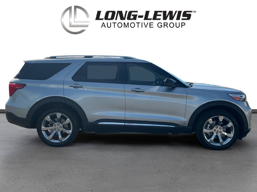 Certified 2020 Ford Explorer Platinum w/ Premium Technology Package AWD/4WD image 8