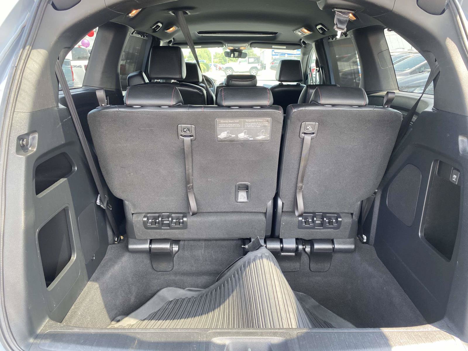 Used 2023 Honda Odyssey Sport image 10