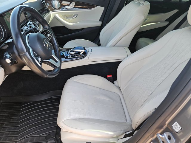 Used 2019 Mercedes-Benz E 300 image 17