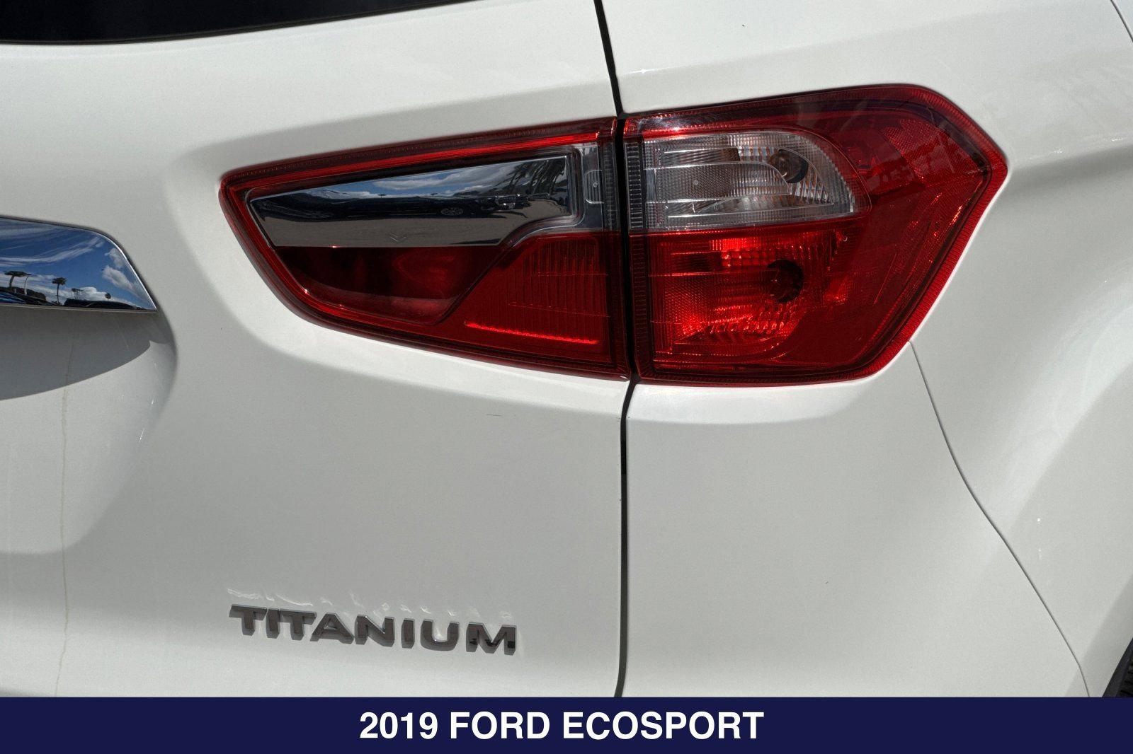 Certified 2019 Ford EcoSport Titanium w/ Interior Protection Package FWD image 30
