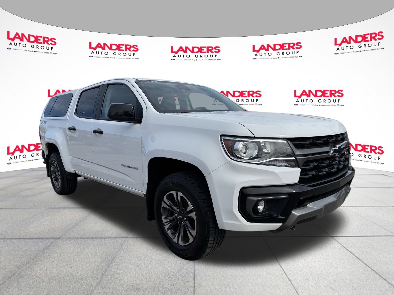 Used 2021 Chevrolet Colorado Z71 w/ Safety Package image 7