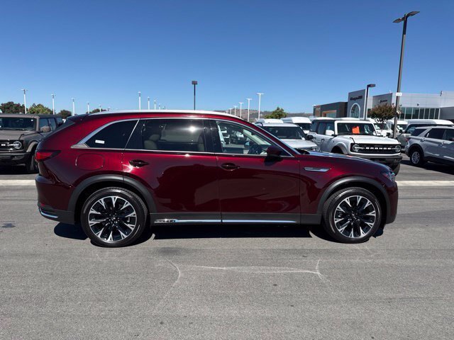 Used 2024 MAZDA CX-90 Plug-In Hybrid w/ Premium Plus AWD/4WD image 5