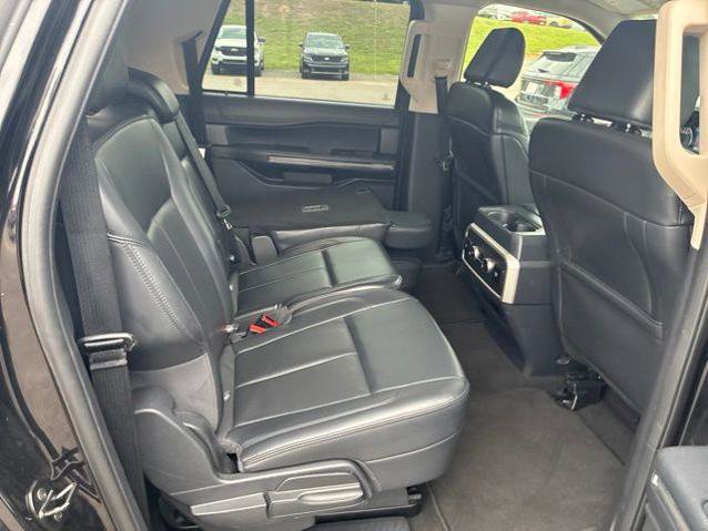 Certified 2024 Ford Expedition Max XLT RWD image 31