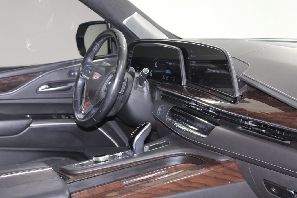 Used 2021 Cadillac Escalade ESV Sport Platinum AWD/4WD image 32