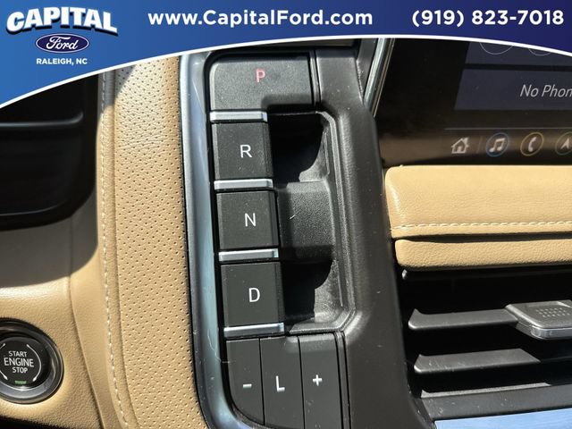 Used 2021 Chevrolet Tahoe Premier w/ Premium Package AWD/4WD image 31