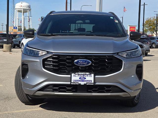 Certified 2023 Ford Escape ST-Line w/ Tech Pack #1 AWD/4WD image 2