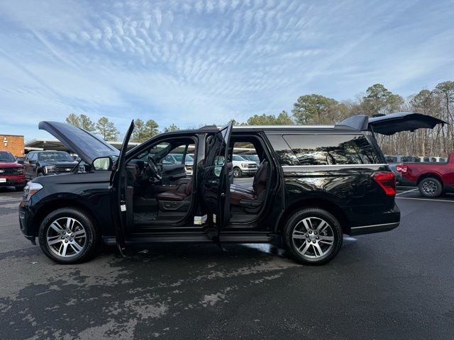 Certified 2024 Ford Expedition Max Limited image 27
