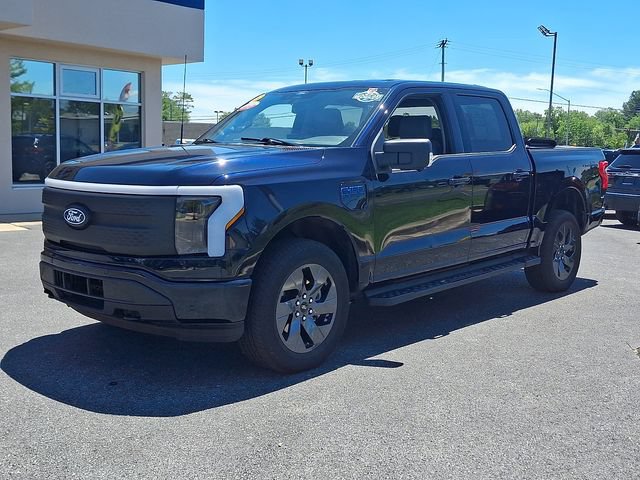 Certified 2025 Ford F150 Lightning Flash AWD/4WD image 3