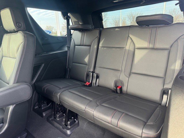 Used 2022 Chevrolet Tahoe RST w/ Luxury Package image 30