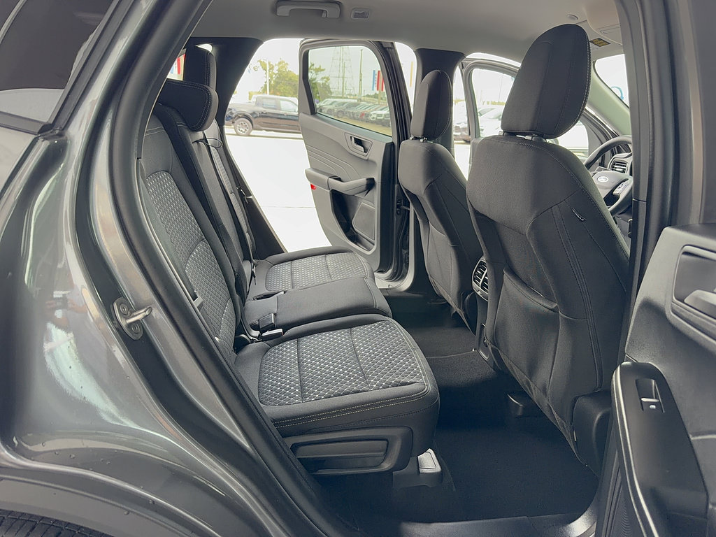 Certified 2025 Ford Escape Active FWD image 15