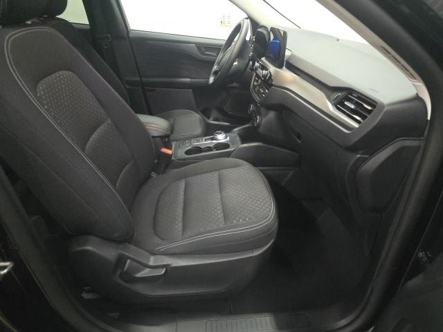 Certified 2025 Ford Escape Active AWD/4WD image 3