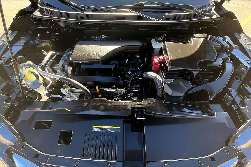 Used 2022 Nissan Rogue Sport S FWD image 11
