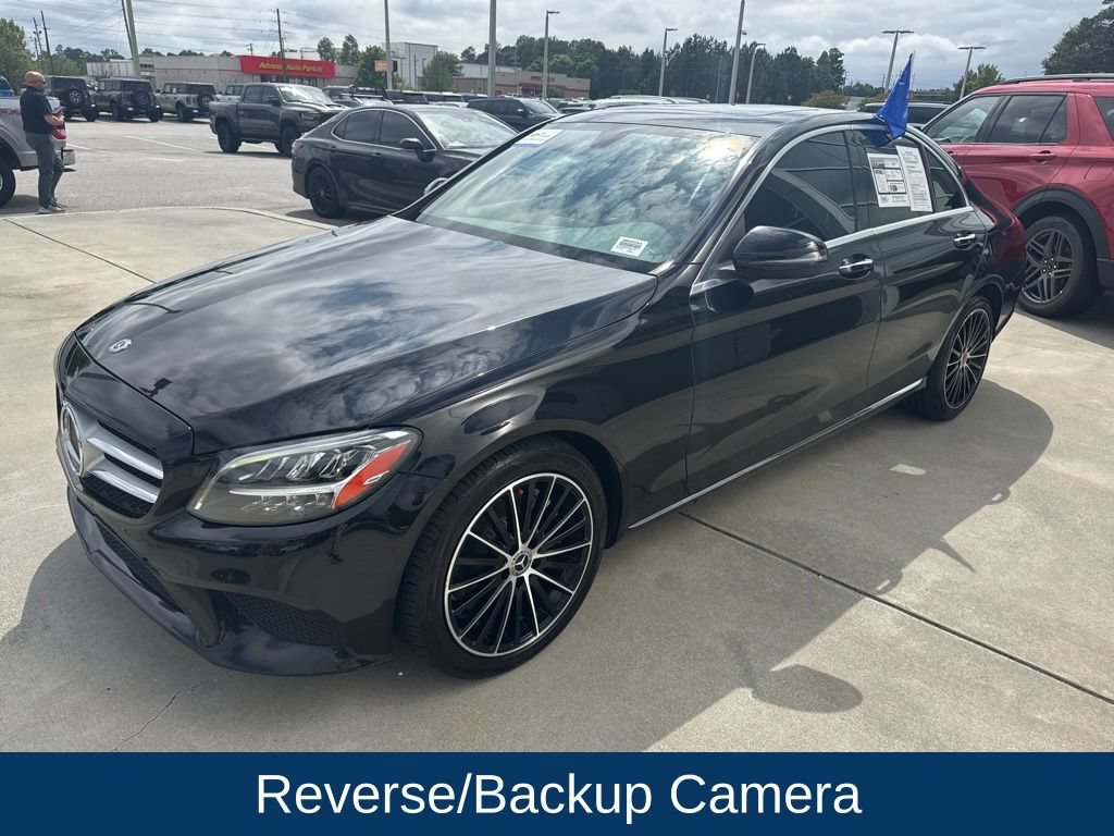 Used 2021 Mercedes-Benz C 300 Sedan image 4