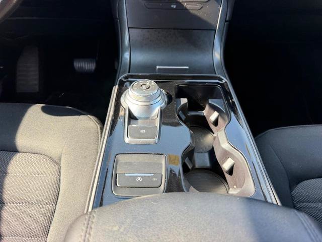 Certified 2019 Ford Edge SE FWD image 16