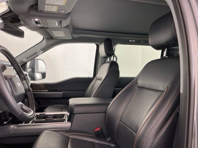 Certified 2025 Ford F350 Lariat w/ FX4 Off-Road Package image 17