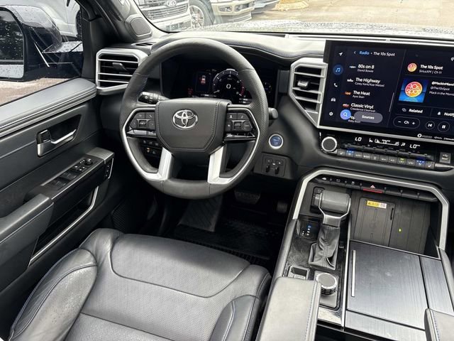 Used 2023 Toyota Sequoia Platinum AWD/4WD image 15