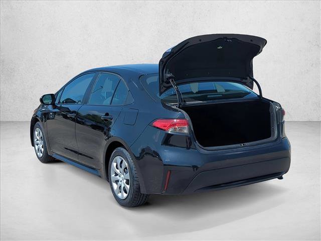 Used 2021 Toyota Corolla LE FWD image 8
