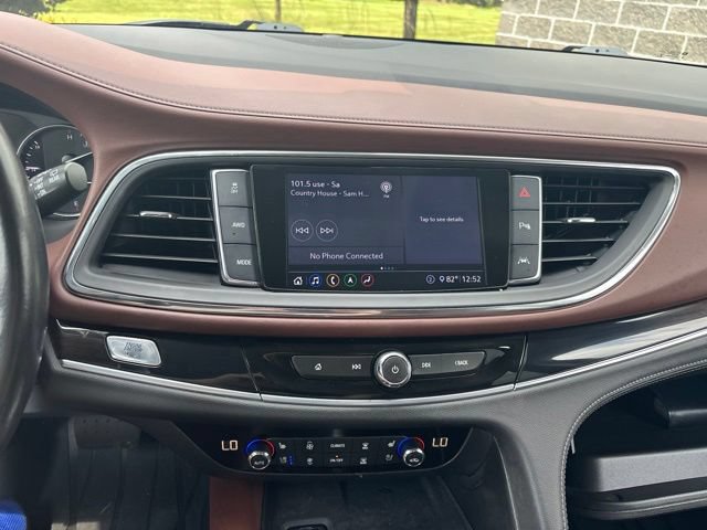 Used 2021 Buick Enclave Avenir w/ Avenir Technology Package AWD/4WD image 23