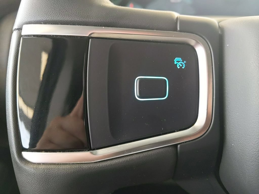 Certified 2025 Ford Expedition Active AWD/4WD image 18