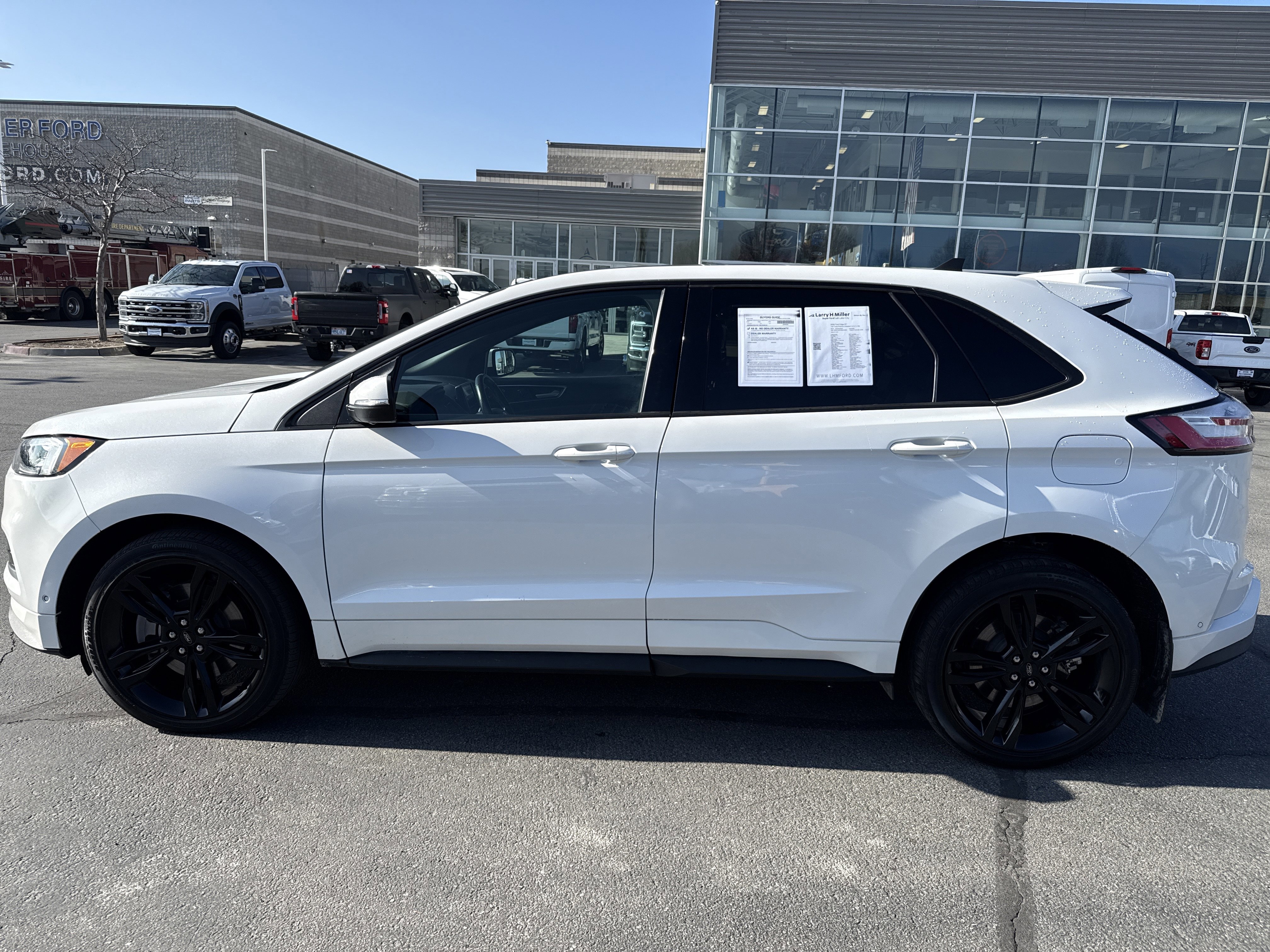 Certified 2022 Ford Edge ST w/ Equipment Group 401A image 2