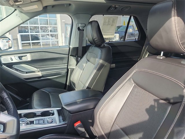 Certified 2023 Ford Explorer Limited w/ Limited Technology Package image 22