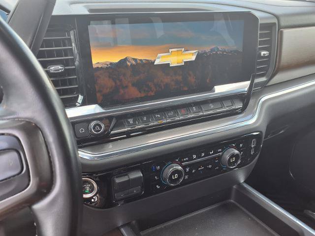 Used 2024 Chevrolet Silverado 2500 High Country w/ High Country Premium Package AWD/4WD image 13