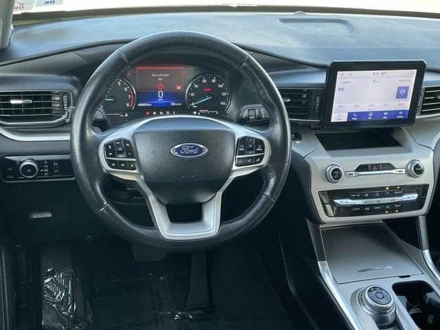 Certified 2023 Ford Explorer XLT w/ Equipment Group 202A AWD/4WD image 7