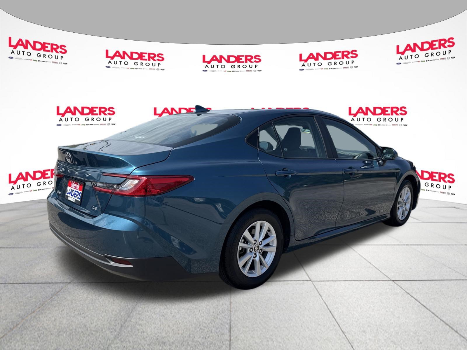 Used 2025 Toyota Camry LE FWD image 3
