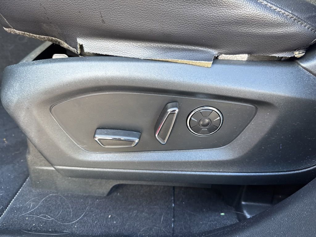 Certified 2020 Ford Explorer ST w/ ST Street Pack image 10