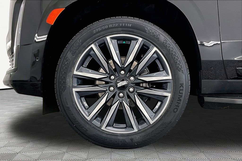Used 2024 Cadillac Escalade Sport AWD/4WD image 9