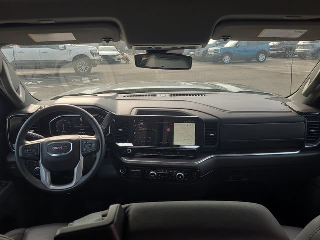 Used 2026 GMC Sierra 1500 SLT AWD/4WD image 18