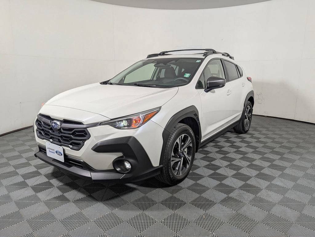 Used 2024 Subaru Crosstrek 2.0i Premium AWD/4WD image 3