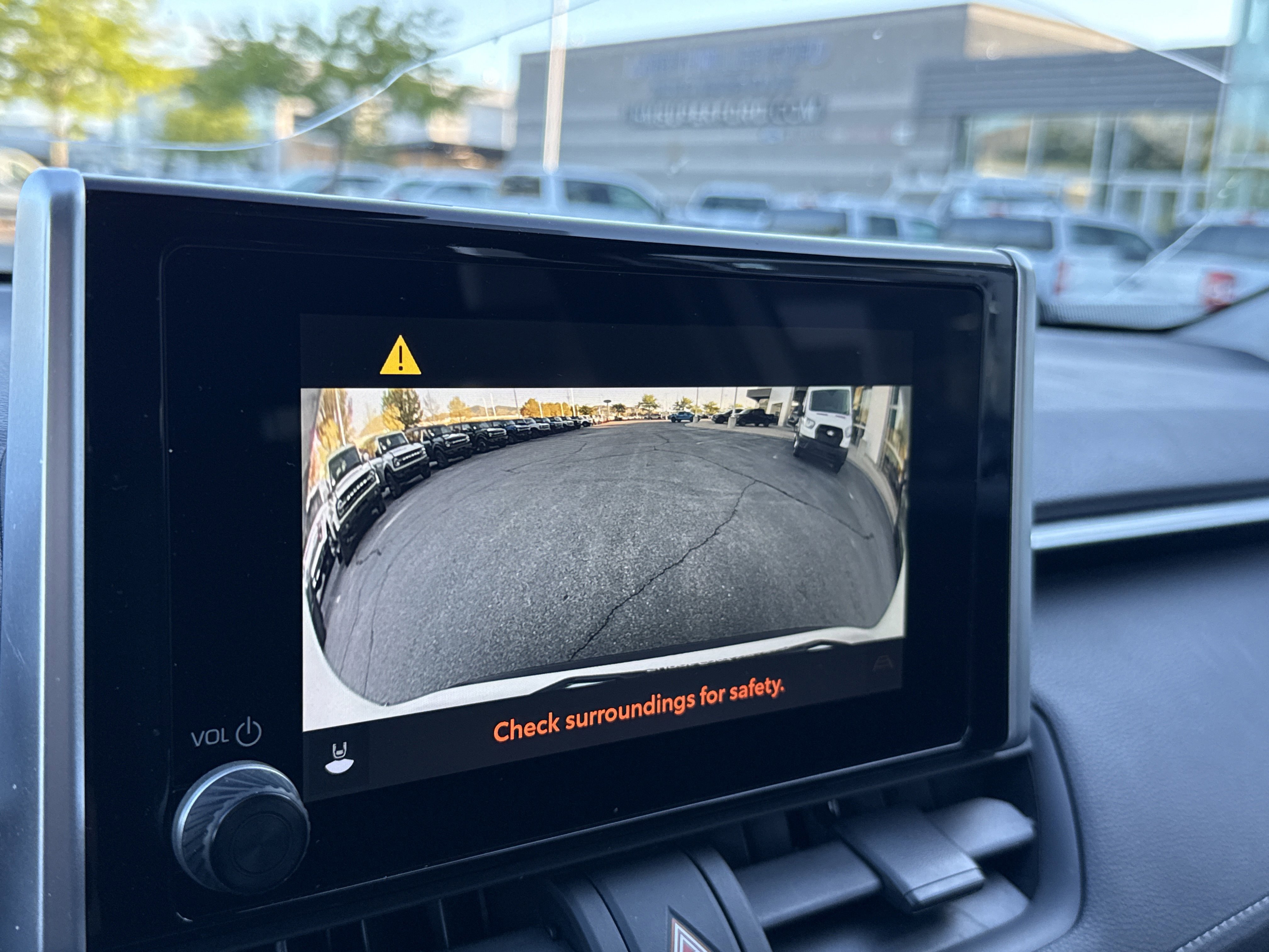 Used 2023 Toyota RAV4 LE image 15