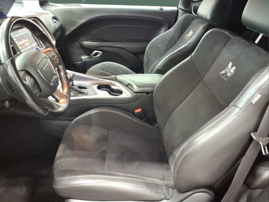 Used 2020 Dodge Challenger R/T Scat Pack w/ Plus Package RWD image 10