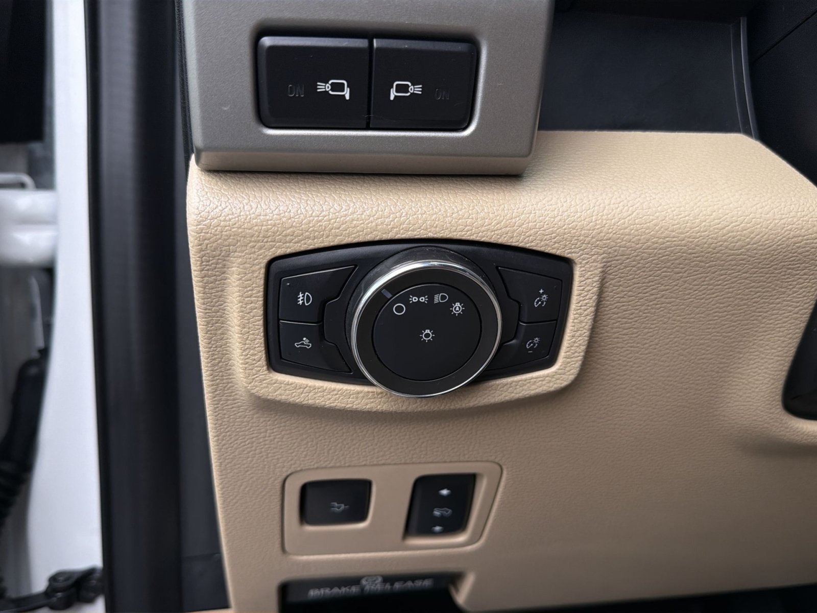 Certified 2020 Ford F250 Lariat w/ Lariat Ultimate Package AWD/4WD image 30