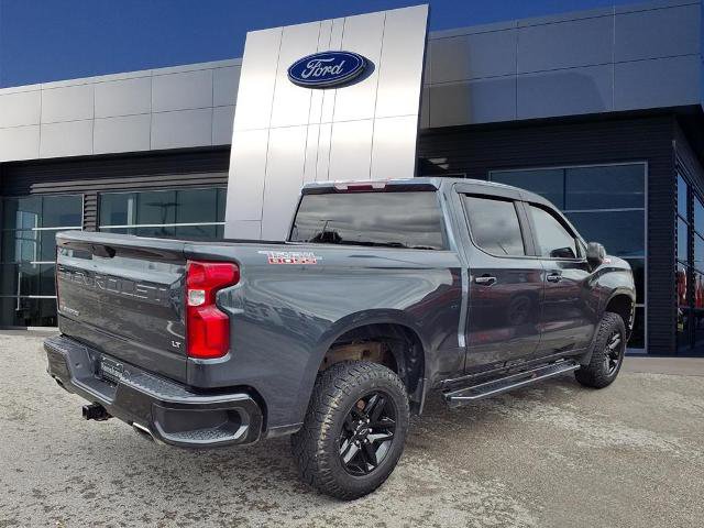 Used 2021 Chevrolet Silverado 1500 LT Trail Boss image 2