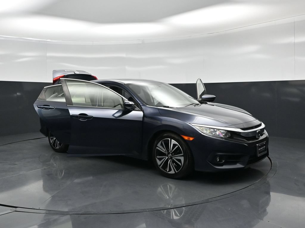 Used 2018 Honda Civic EX-T image 26