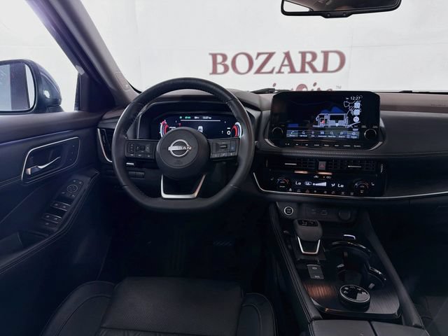 Used 2022 Nissan Rogue Platinum AWD/4WD image 27
